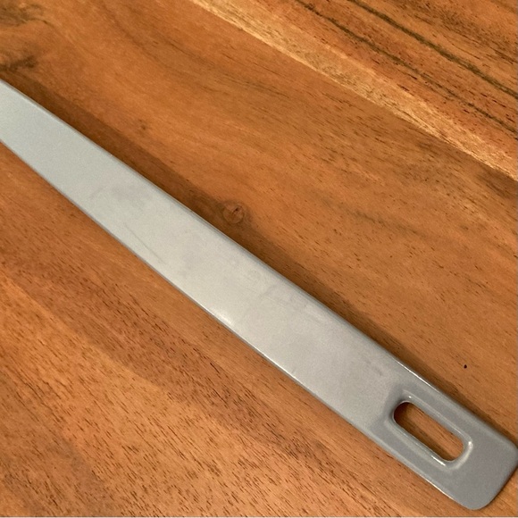 Vintage Light Blue Melamine Serving or Flipping Fork Made in Taiwan - Picture 3 of 8